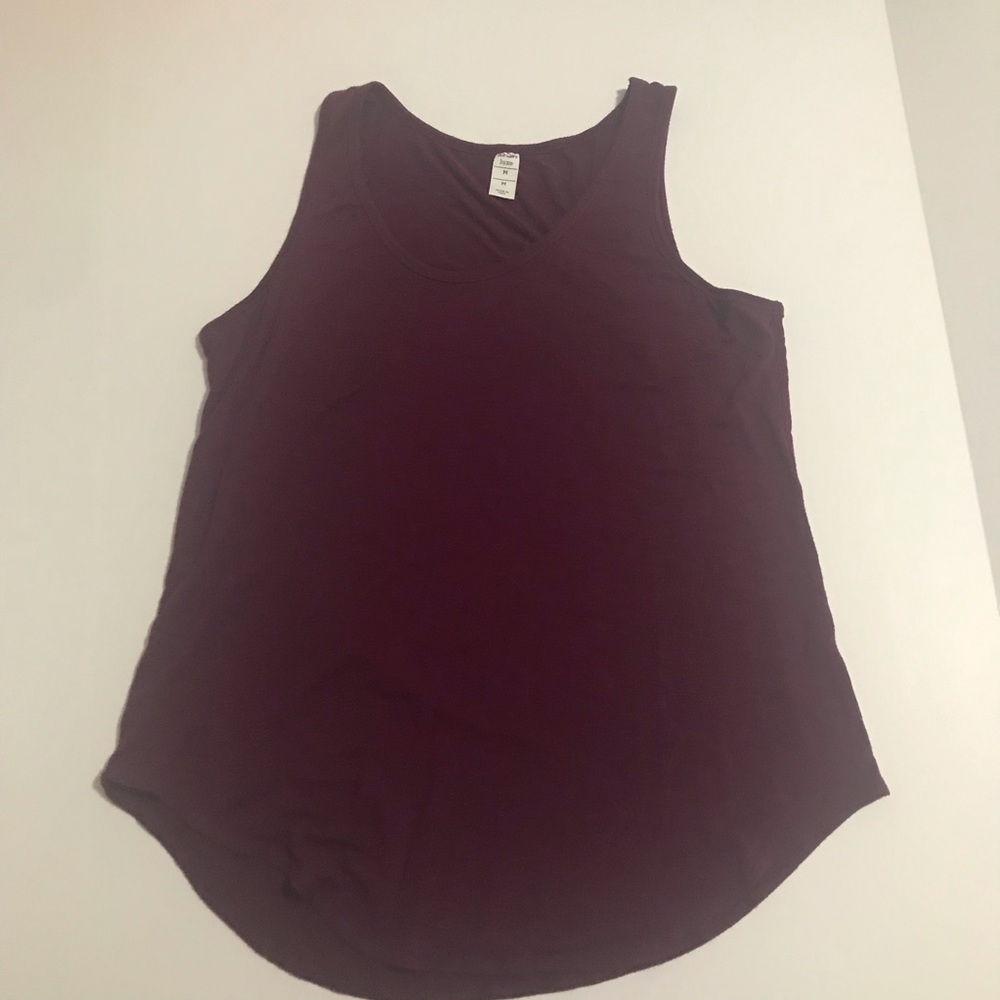 Wine tank top old navy size M